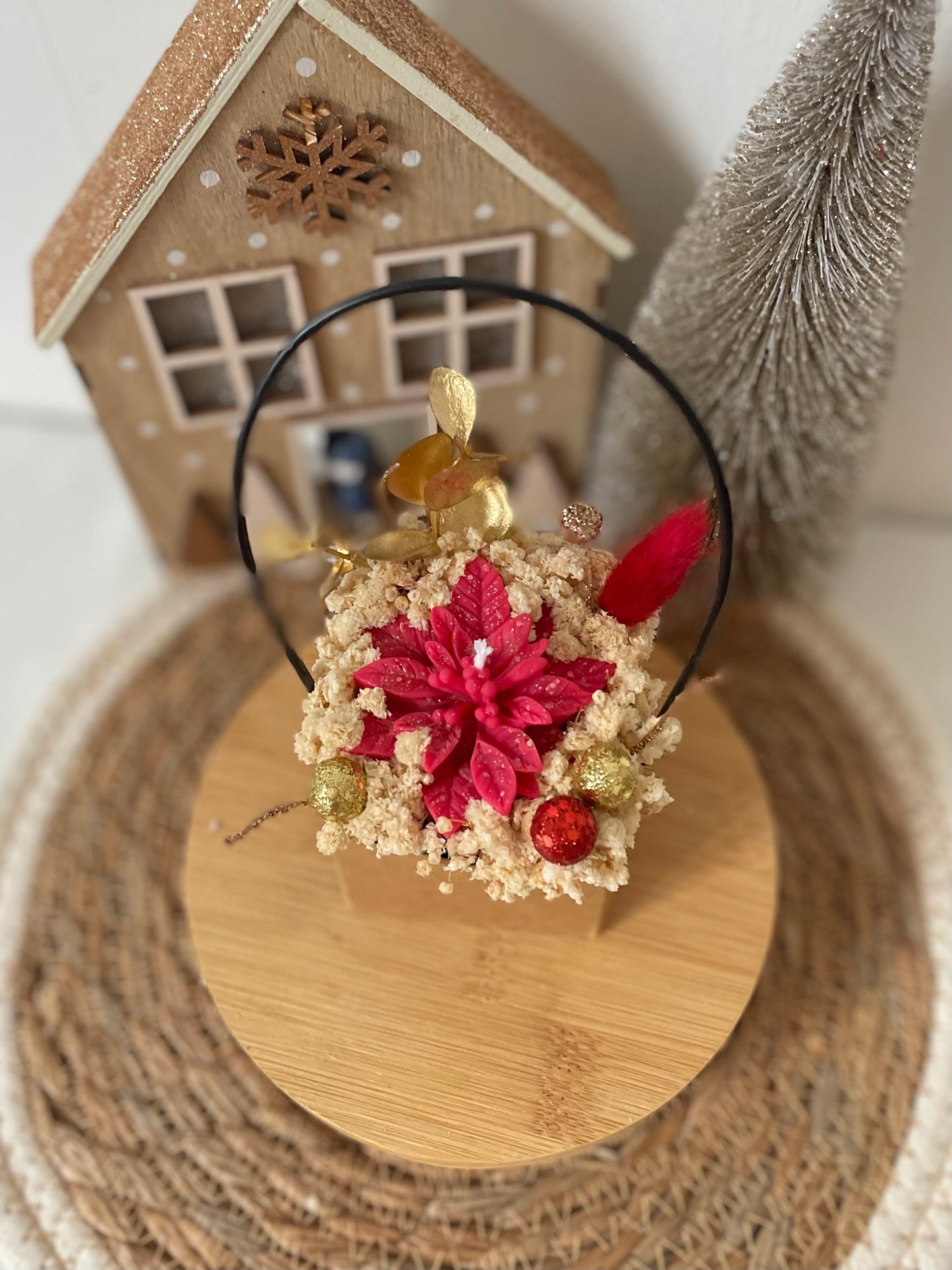 Mini panier rouge, rose éternelle