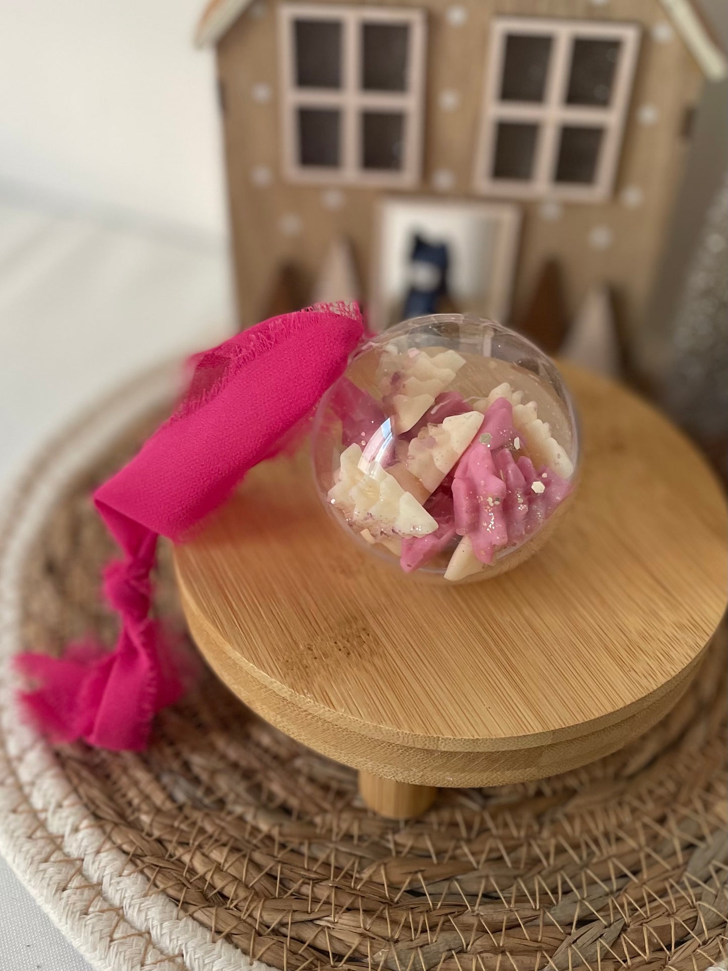 Boule de noël garnie